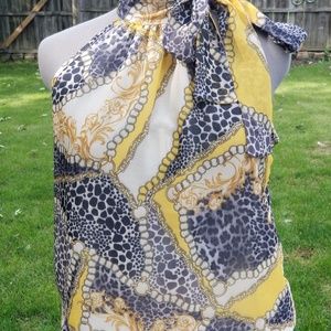 Unique colors; mustard, grey w/tie bow on neck